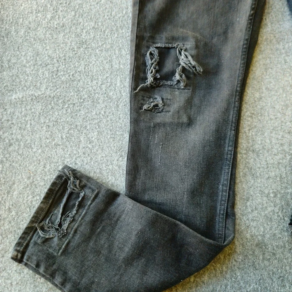 Ksubi Chitch Jeans 32 x 31 Black Distressed Slim Denim EUC Grunge Retail $195